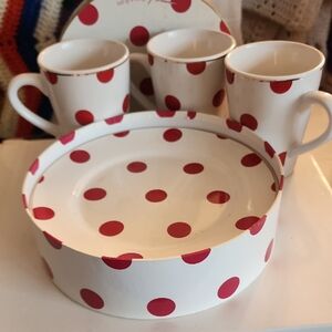 Rosanna White Ceramic Mug and Tray Set with Red Polka Dots